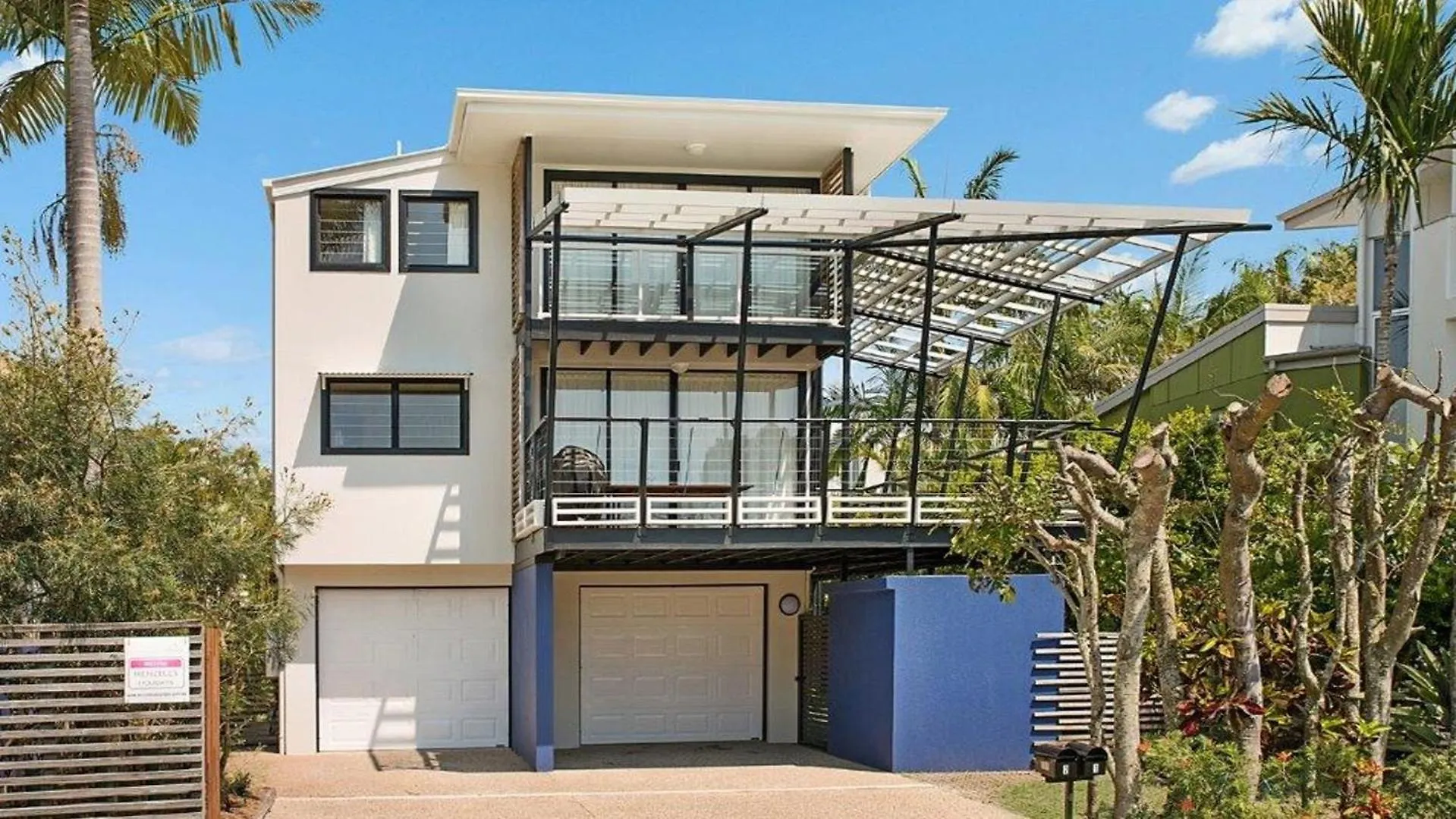 Campbell Street 2 4, Moffat Beach Caloundra Holiday home